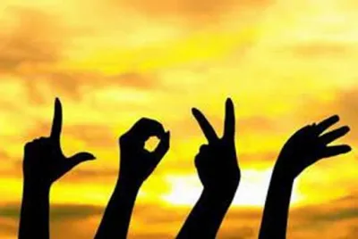 Міжнародний день жестових мов