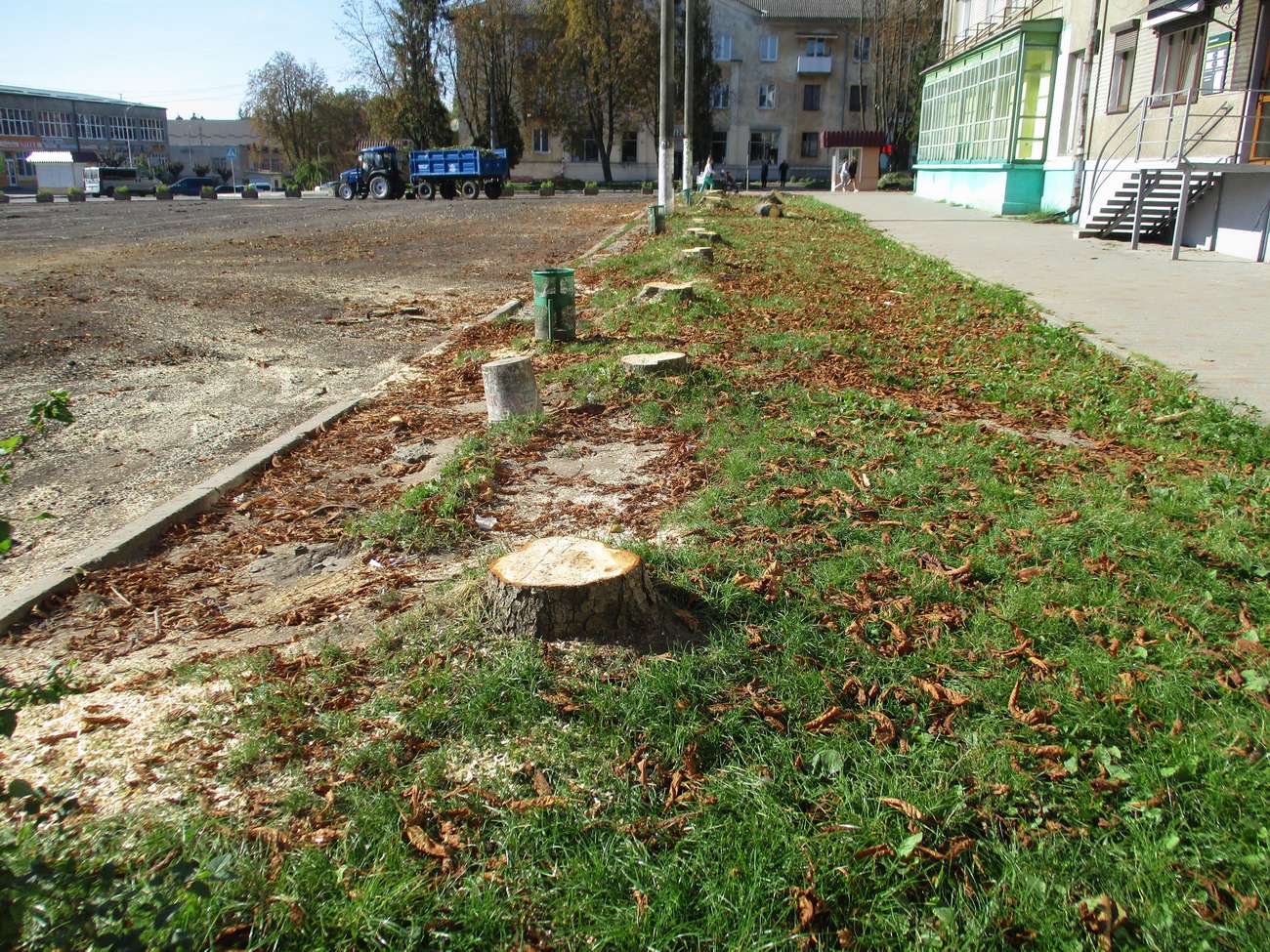 Реконструкція площі Героїв Майдану в Новому Роздолі