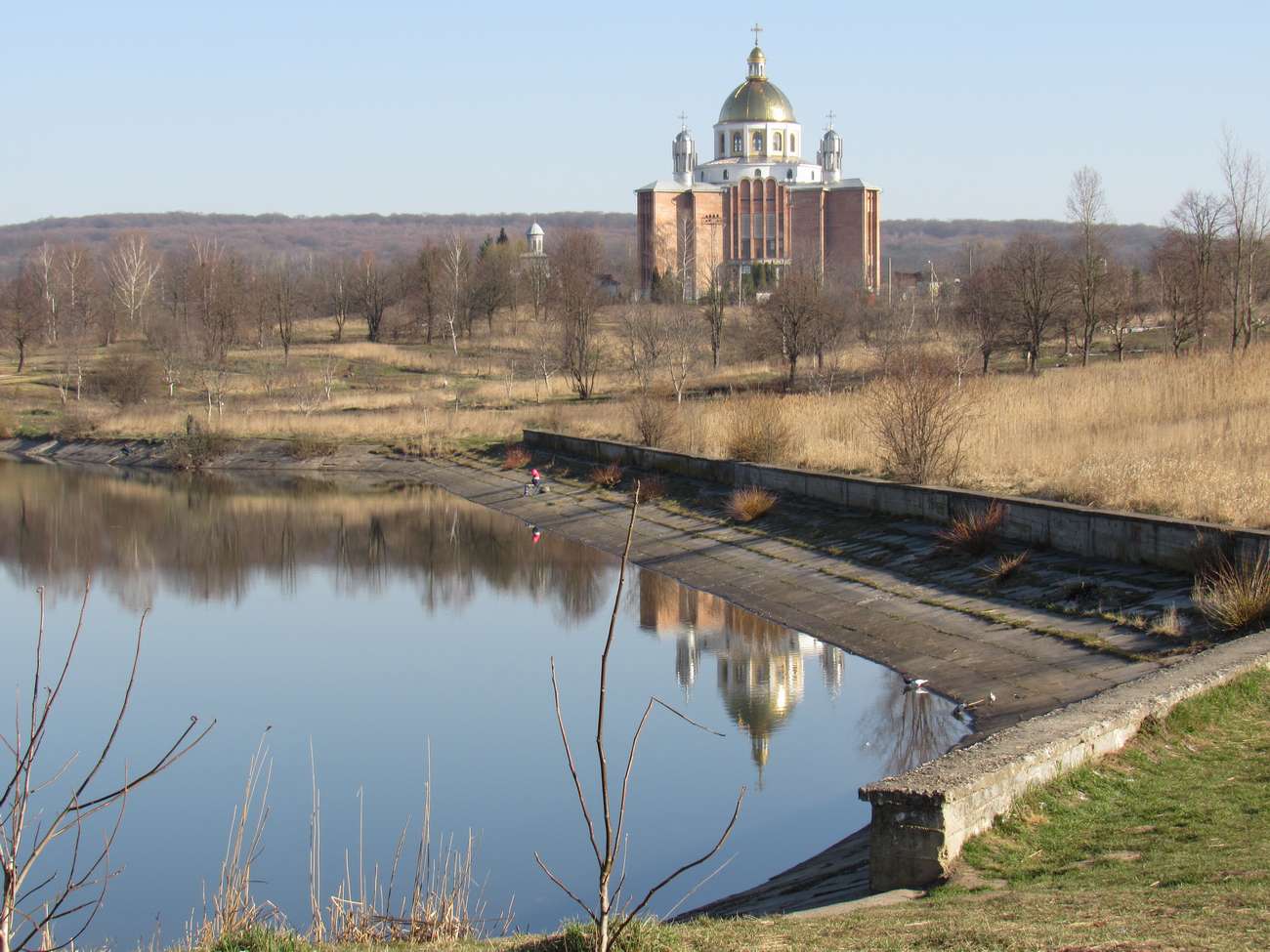 🏊 Озеро Набережна