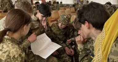 Команда Роздільського ЗЗСО здобула перемогу у територіальному етапі гри «Сокіл» («Джура»)