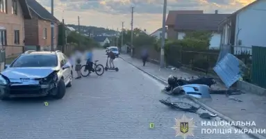 За фактом ДТП із двома потерпілими підлітками у Стрийському районі поліцейські відкрили кримінальне провадження