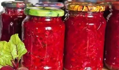 Заправка для борщу з буряком і помідорами Заправка для борщу з буряком і помідорами
