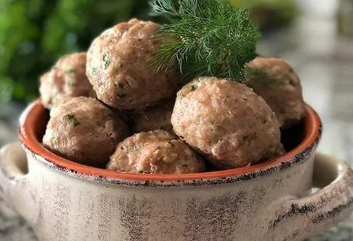 Котлетки з телятини (Від 10 міс.)