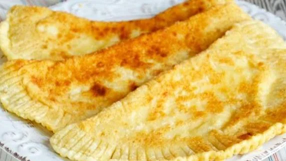 чебуреки з сиром чебуреки з сиром