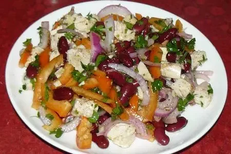 Салат з курячим філе